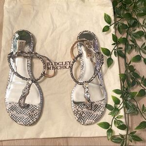 Badgley Mischca Amex T Strap Sandals